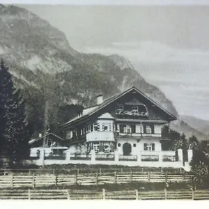 3* Гостевой дом Gaestehaus Hohe Tannen